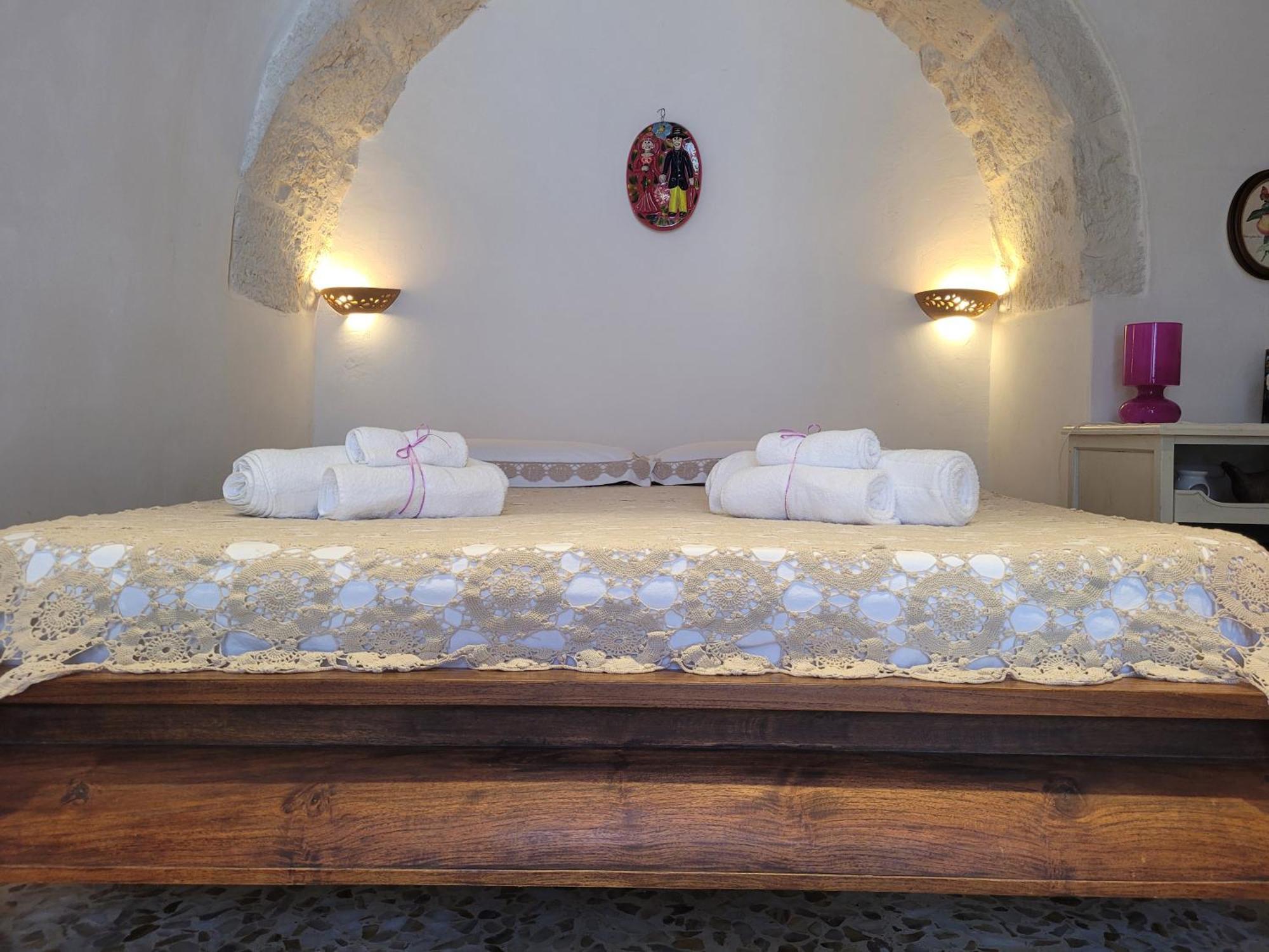 مبيت وإفطار لوكوروتوندو Trulli La Cariola المظهر الخارجي الصورة